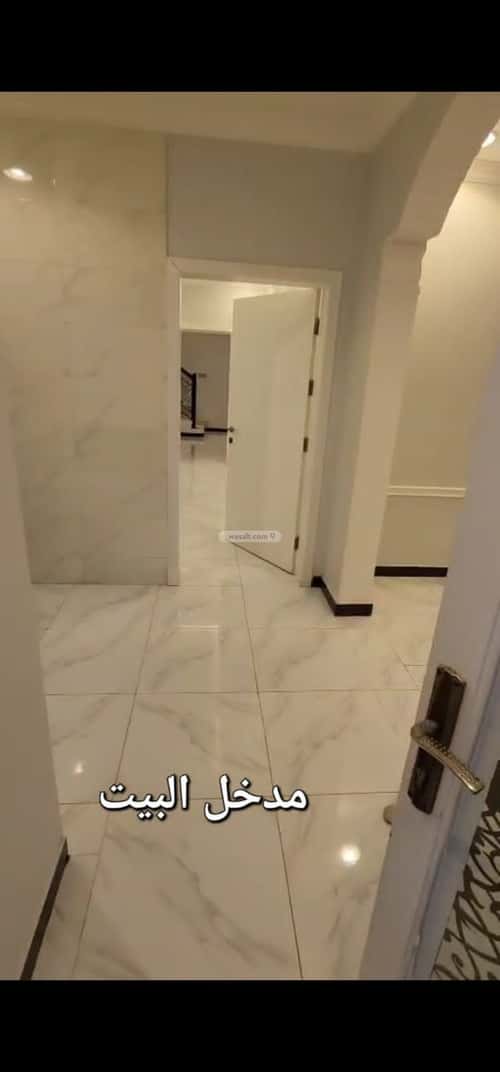 فيلا 350 متر مربع واجهة جنوبية ب 5 غرف الأمواج، الخبر