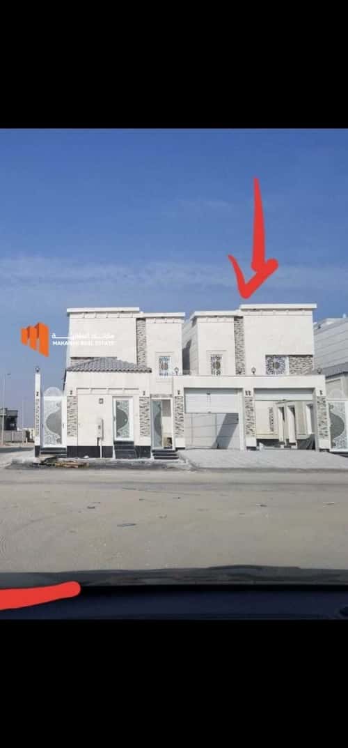 Villa 350 SQM Facing South with 5 Bedrooms Al Amwaj, Khobar