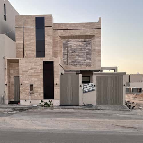 Villa 365.42 SQM Facing South on 20m Width Street Al-Mahdiyah, West Riyadh, Riyadh