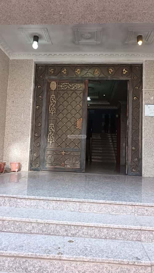 عمارة 637.5 متر مربع واجهة شرقية الواحة، شرق جدة، جدة