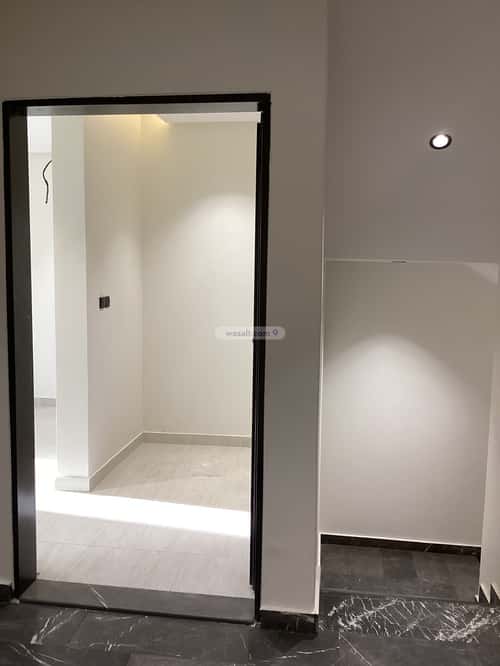 Apartment 240 SQM with 5 Bedrooms Al Ma'Ala, Ahad Rafidah