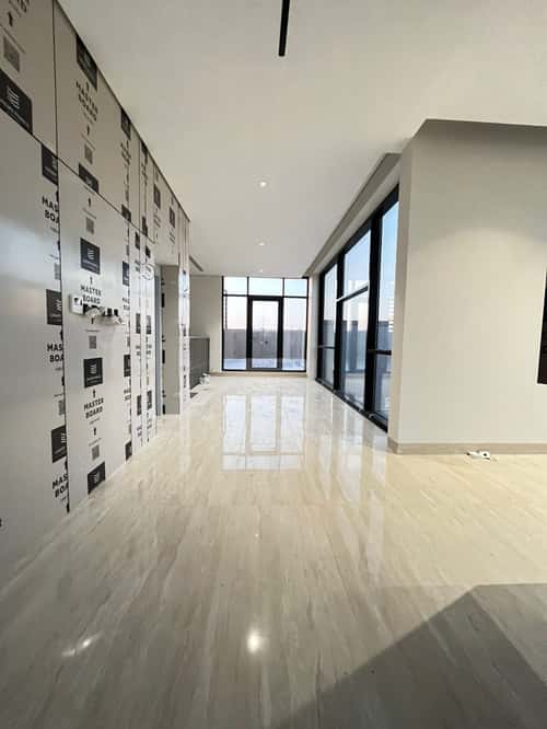 6 bedroom villa in Al Mahdiyyah