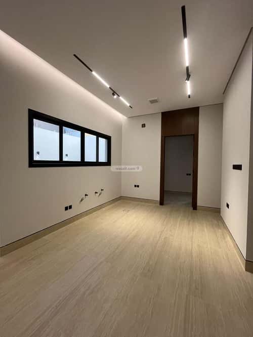 فيلا 333.08 متر مربع غربية على شارع 20م المهدية، غرب الرياض، الرياض