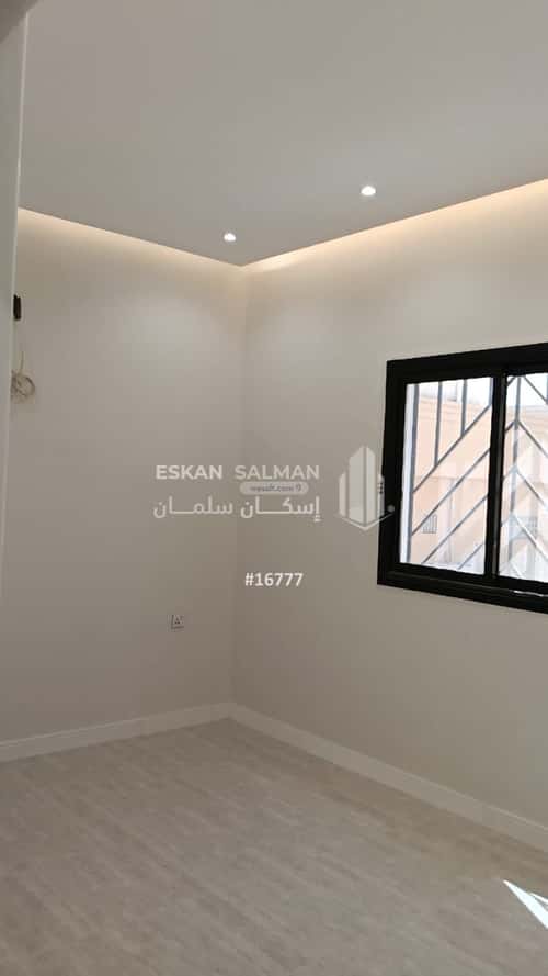 فيلا 201.65 متر مربع غربية على شارع 10م سلطانة، غرب الرياض، الرياض