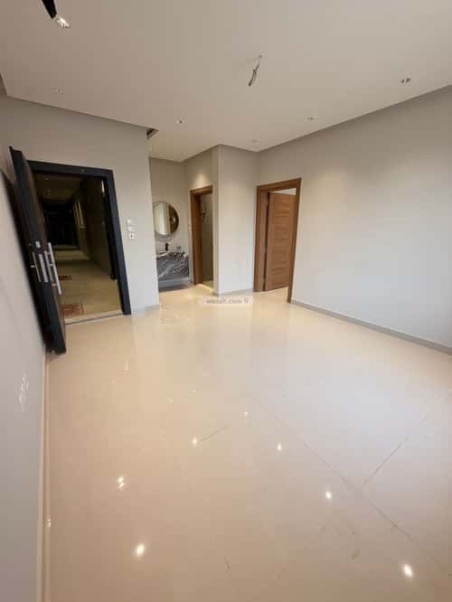 شقة 168 متر مربع ب 5 غرف حكومي1، شمال جدة، جدة