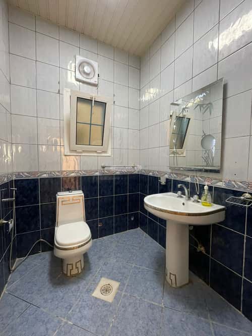 فيلا 625 متر مربع واجهة شرقية ب 8 غرف الشاطئ، شمال جدة، جدة