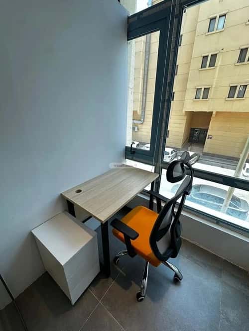 مكتب 9000 م² في السويدي