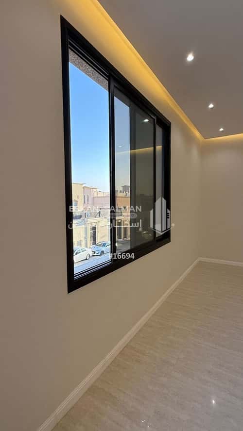 فيلا 200 متر مربع شرقية على شارع 20م السويدي، غرب الرياض، الرياض