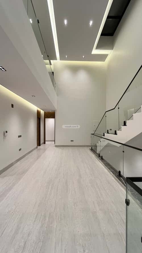 فيلا 308 متر مربع شرقية على شارع 20م المهدية، غرب الرياض، الرياض