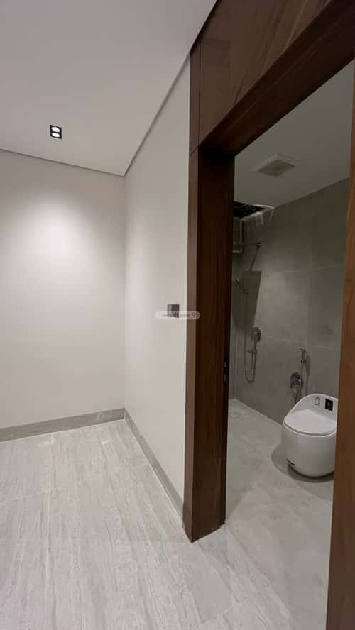 Villa 308 SQM Facing East on 20m Width Street Al-Mahdiyah, West Riyadh, Riyadh