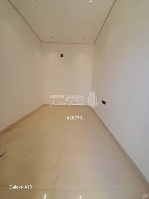 فيلا 277.46 متر مربع غربية على شارع 15م الجنادرية، شرق الرياض، الرياض