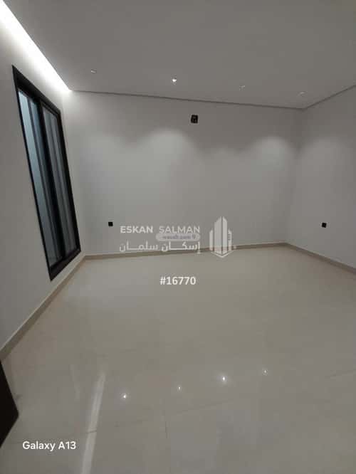 فيلا 277.46 متر مربع غربية على شارع 15م الجنادرية، شرق الرياض، الرياض