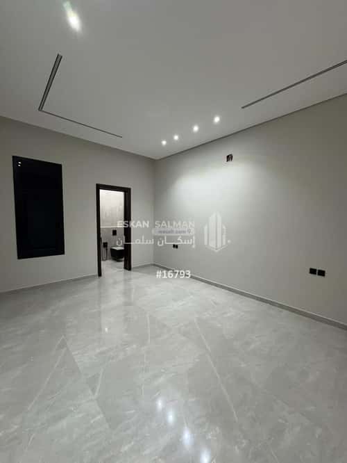 Floor 177 SQM with 6 Bedrooms Ar-Rimal, East Riyadh, Riyadh