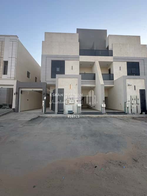 Floor 176.58 SQM with 6 Bedrooms Al-Janadriyah, East Riyadh, Riyadh