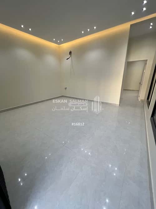 شقة ب 8 غرف الرمال، شرق الرياض، الرياض