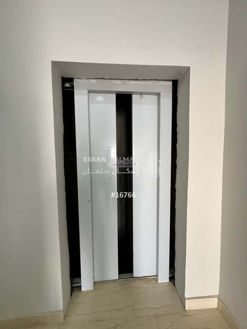 Apartment with 5 Bedrooms Ar-Rimal, East Riyadh, Riyadh