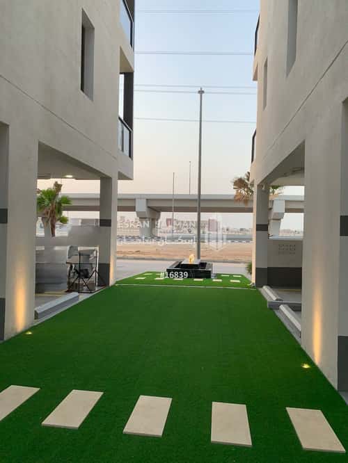 شقة ب 5 غرف Hajer, Aldammam