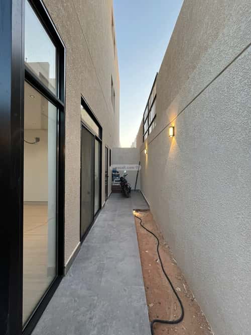 5 bedroom villa in Al Mahdiyyah