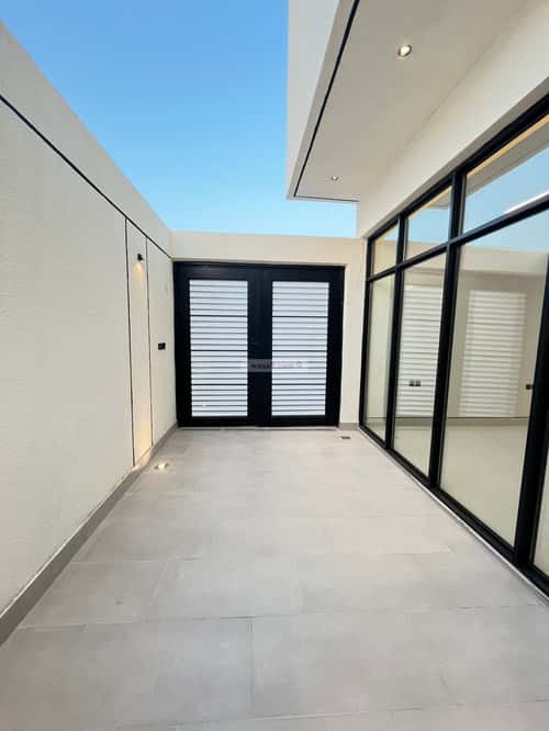 5 bedroom villa in Al Mahdiyyah