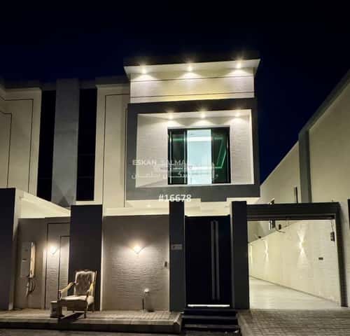 فيلا 648.19 متر مربع جنوبية على شارع 20م الجفيجف، الطائف