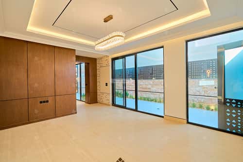 6 bedroom villa in Al Mahdiyyah