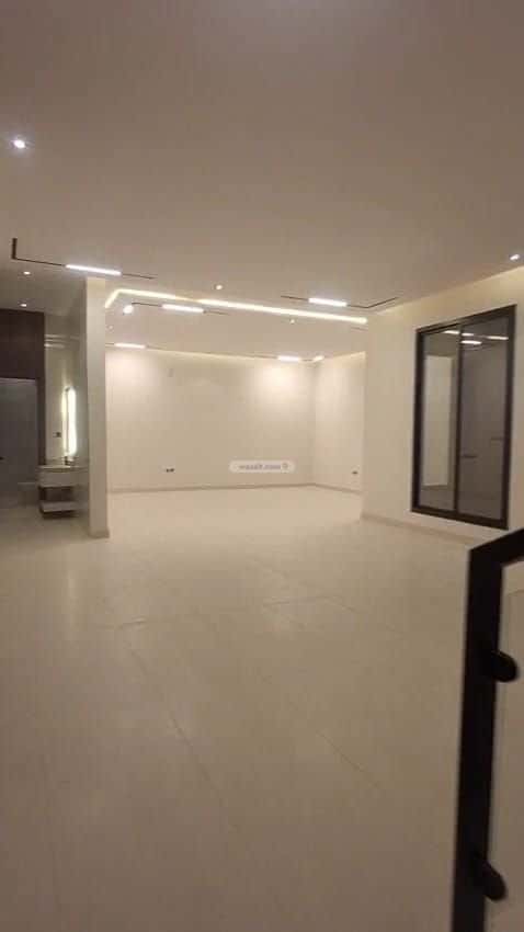 فيلا 380.47 متر مربع شمالية على شارع 15م الجنادرية، شرق الرياض، الرياض