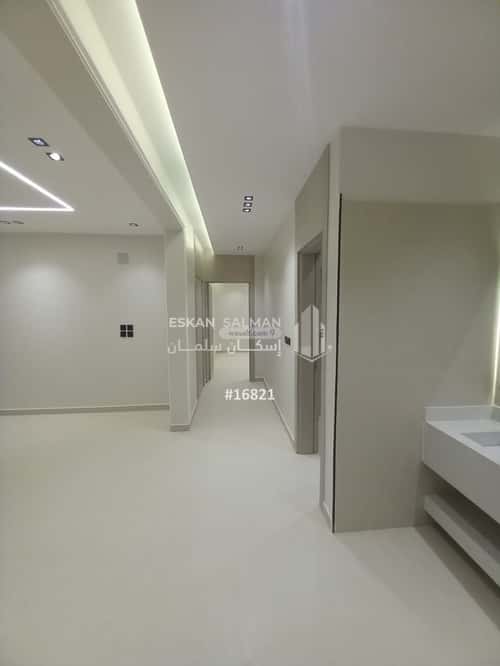 فيلا 284 متر مربع شمالية على شارع 15م Haya Waseela, Almuzahimih