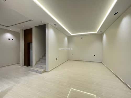Villa 270 SQM Facing South East on 20m Width Street Al-Mahdiyah, West Riyadh, Riyadh