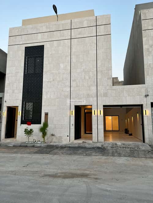 فيلا 704 متر مربع جنوبية على شارع 20م المهدية، غرب الرياض، الرياض