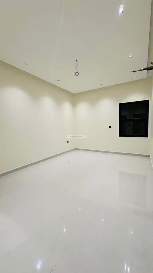 فيلا 250 متر مربع غربية على شارع 15م الصواري، شمال جدة، جدة