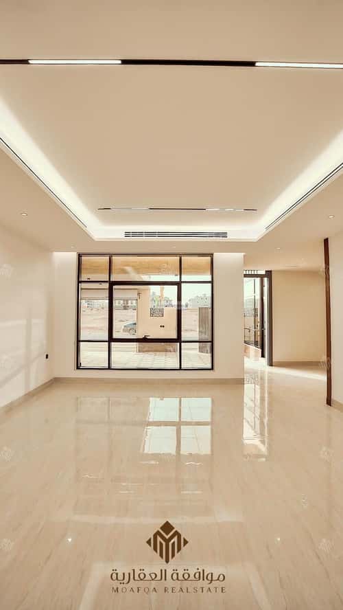 Villa 450 SQM Facing North on 20m Width Street Al-Mahdiyah, West Riyadh, Riyadh