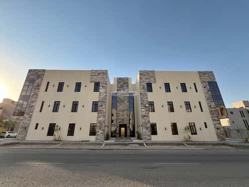 Apartment with 4 Bedrooms Al-Mahdiyah, West Riyadh, Riyadh