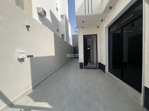 Villa 269.45 SQM Facing South on 20m Width Street Al Bayan, East Riyadh, Riyadh