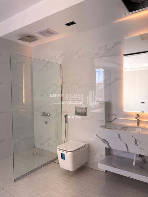 فيلا 653.36 متر مربع جنوبية على شارع 20م الجفيجف، الطائف