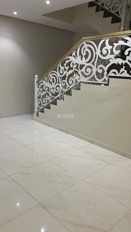 شقة ب 3 غرف غرب العزيزية، الخبر