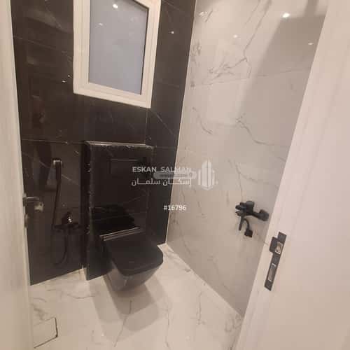 فيلا 286 متر مربع شمالية شرقية على شارع 15م العروبة، الدمام