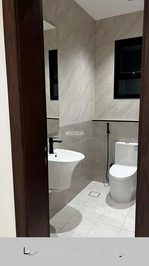 5 bedroom apartment in حكومي1