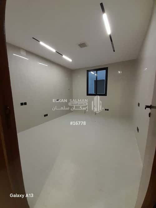 Floor 174.15 SQM with 4 Bedrooms Al Bayan, East Riyadh, Riyadh