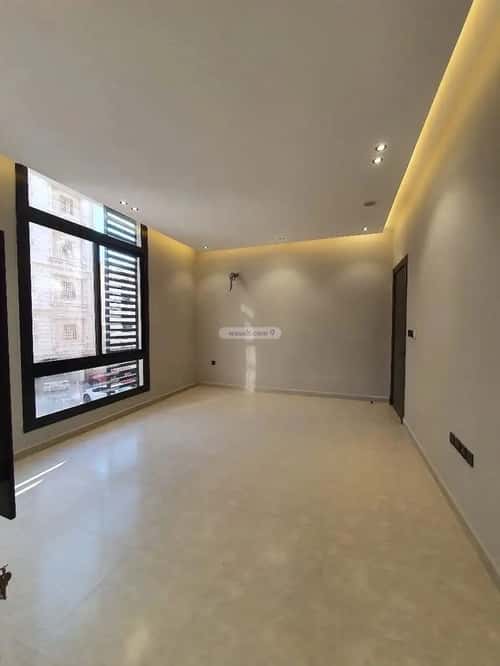 6 bedroom apartment in Al Marwa