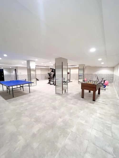 5 bedroom apartment in Al Salamah