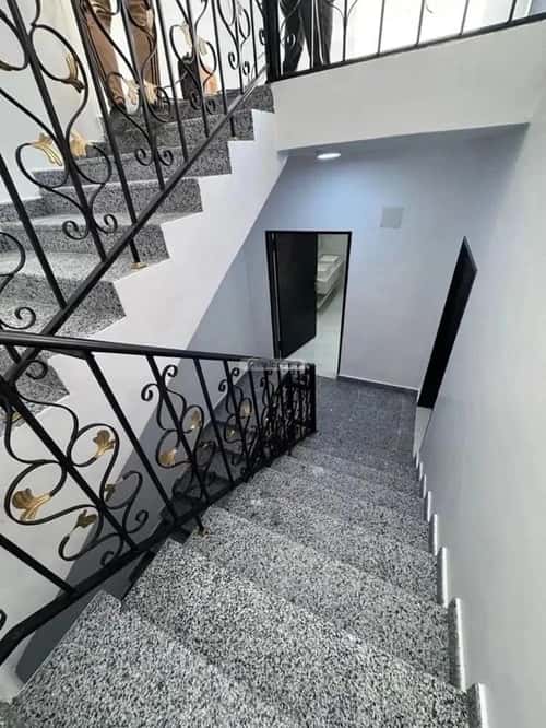 Floor 176 SQM with 5 bedrooms الدار البيضاء، جنوب الرياض، الرياض
