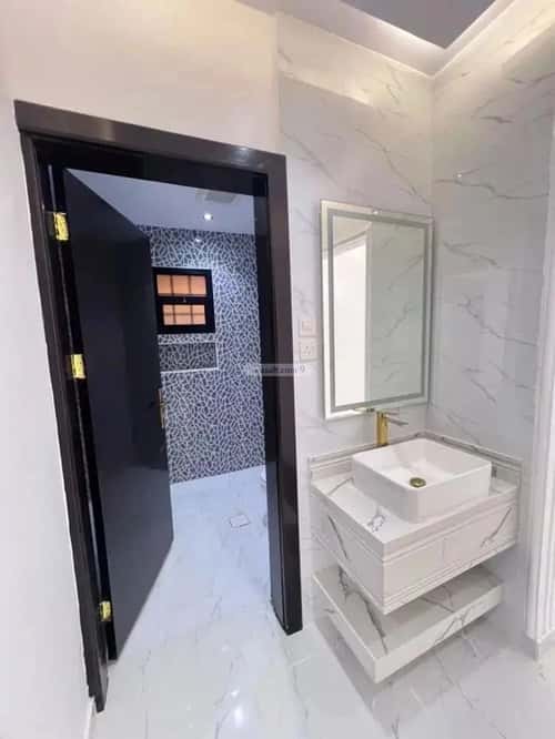 Floor 176 SQM with 5 bedrooms الدار البيضاء، جنوب الرياض، الرياض