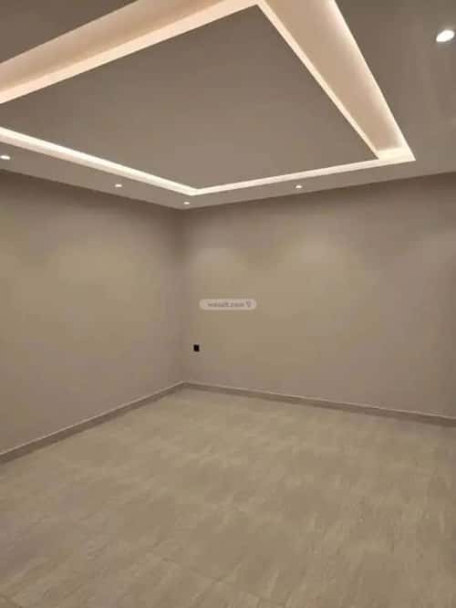 Floor 212 SQM with 7 bedrooms الدار البيضاء، جنوب الرياض، الرياض