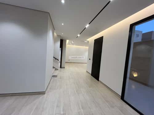 Villa 348.44 SQM Facing North on 20m Width Street Al-Mahdiyah, West Riyadh, Riyadh