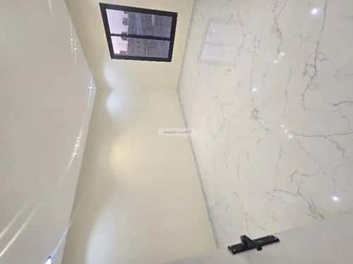 Floor 180 SQM with 5 Bedrooms Ad-Dar Al- Baida, South Riyadh, Riyadh