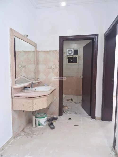 Apartment with 4 Bedrooms Ad-Dar Al- Baida, South Riyadh, Riyadh