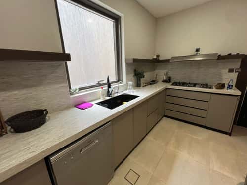 فيلا 192.99 متر مربع غربية على شارع 18م عكاظ، جنوب الرياض، الرياض