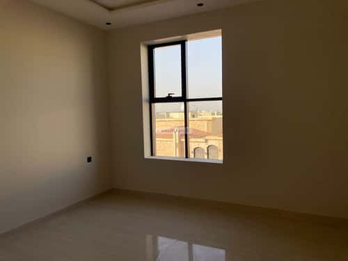 Villa 270 SQM Facing South East on 20m Width Street Al-Mahdiyah, West Riyadh, Riyadh