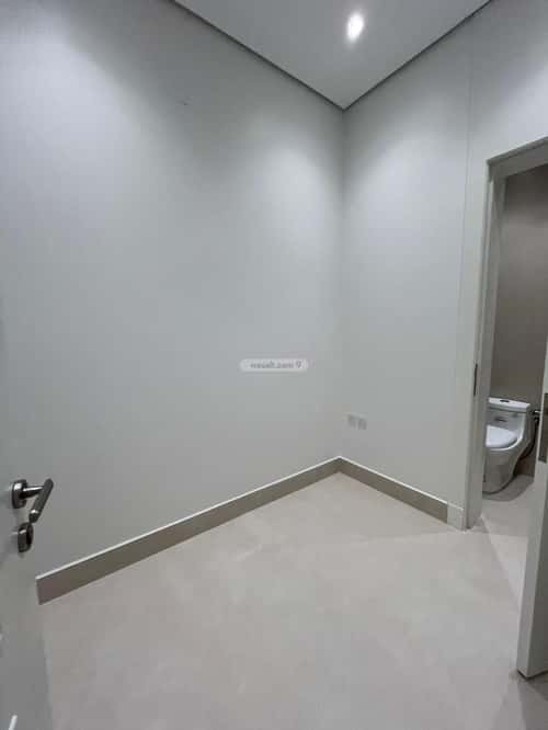 5 bedroom villa in Al Mahdiyyah