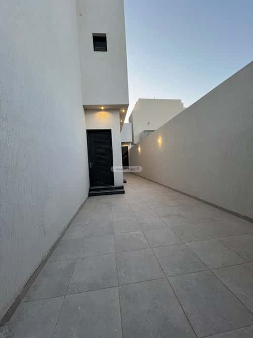 6 bedroom villa in Al Mahdiyyah